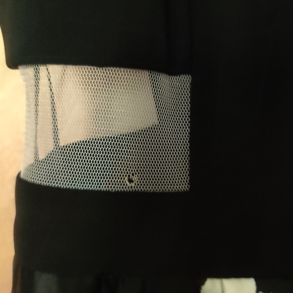 Black and white cocktail dress - Picture 7 of 10